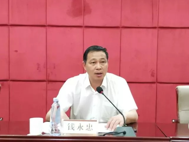 1527578205799048JenO.jpg 4.jpg